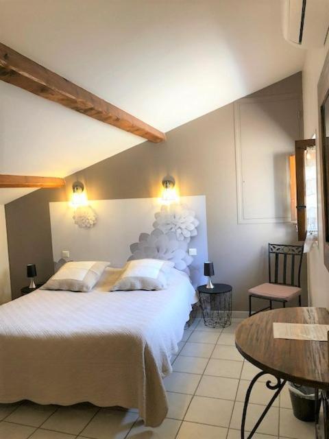 Chambres D'Hotes Les Clapas Chauzon Kamer foto